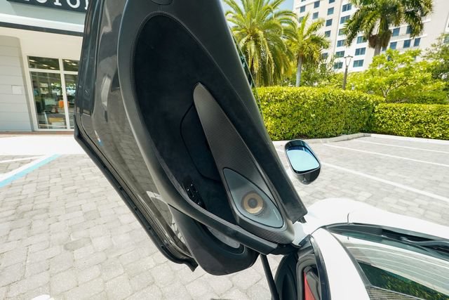 Used 2017 McLaren 570S Coupe RWD image 65