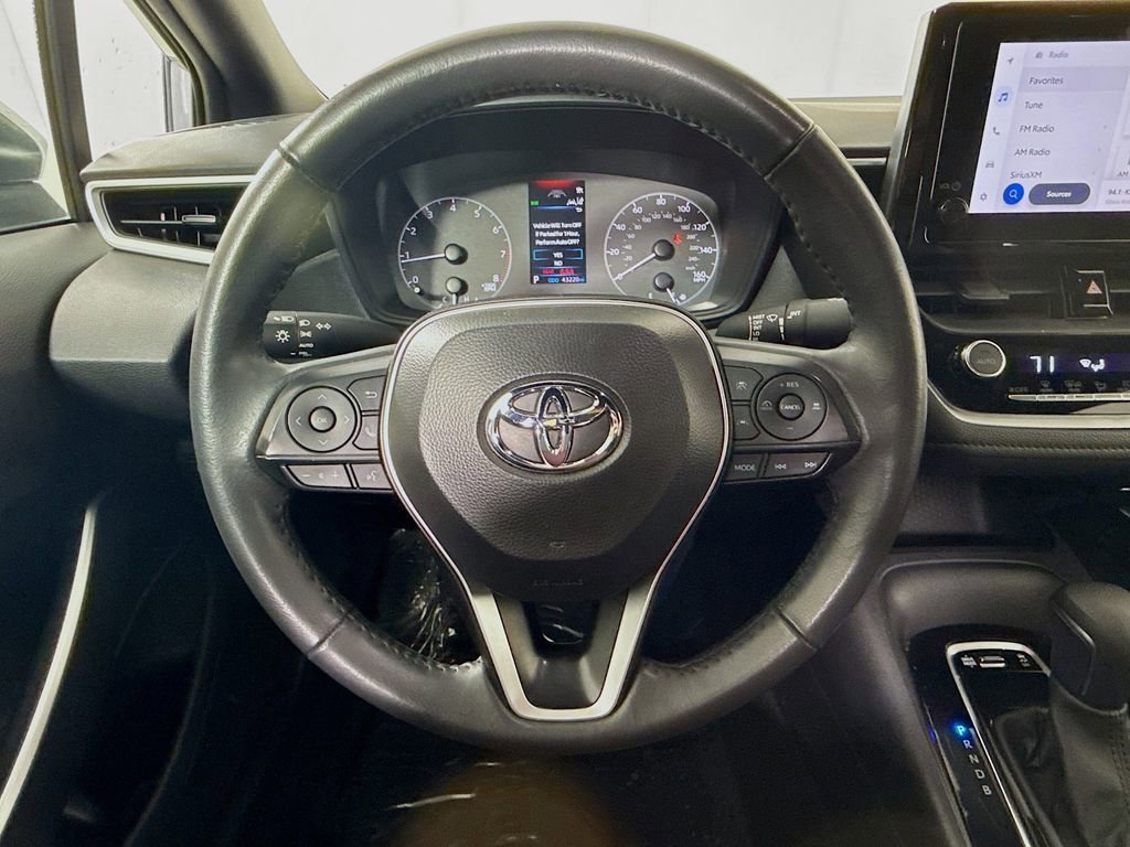 Used 2024 Toyota Corolla SE image 14