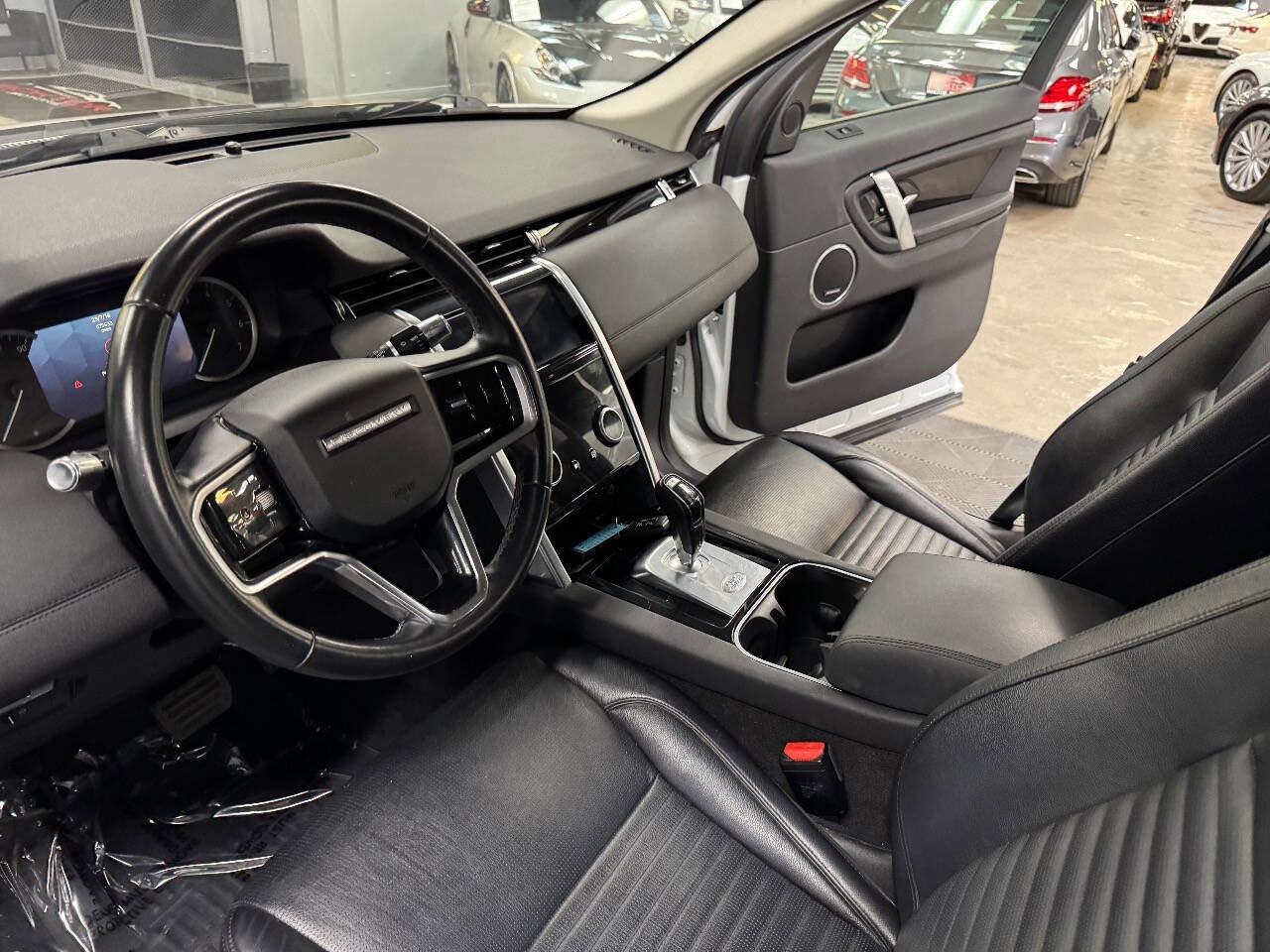 Used 2021 Land Rover Discovery Sport S image 32