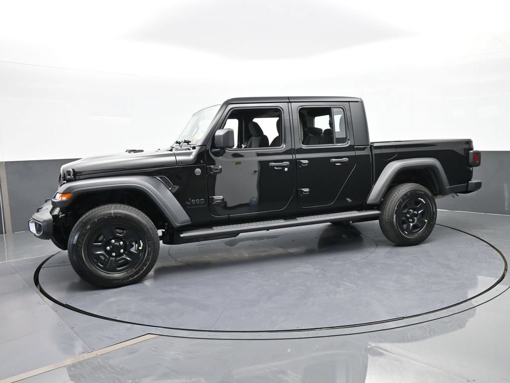 New 2026 Jeep Gladiator Sport AWD/4WD image 2
