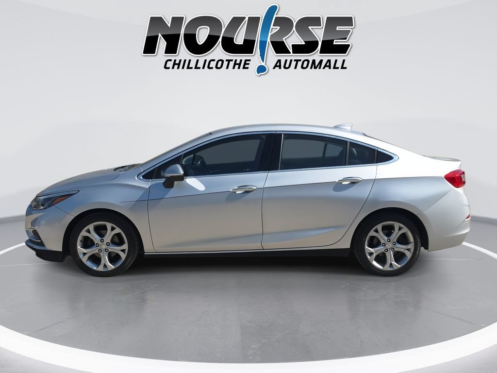 Used 2017 Chevrolet Cruze Premier FWD image 5