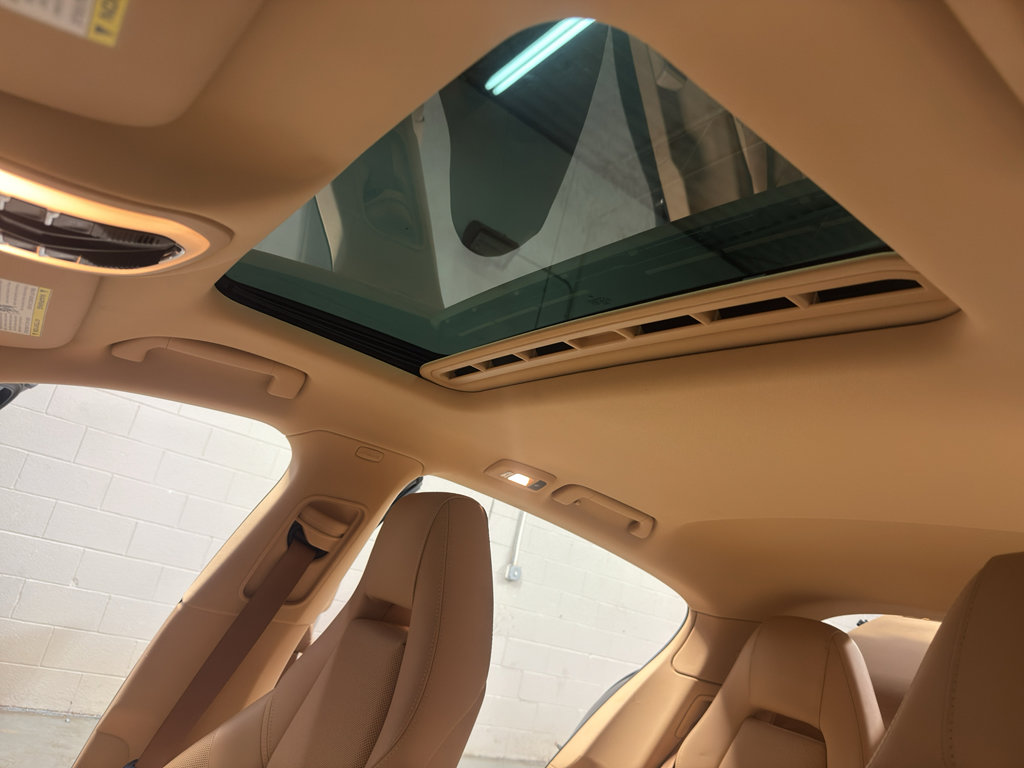 Used 2010 Porsche Panamera S RWD image 15