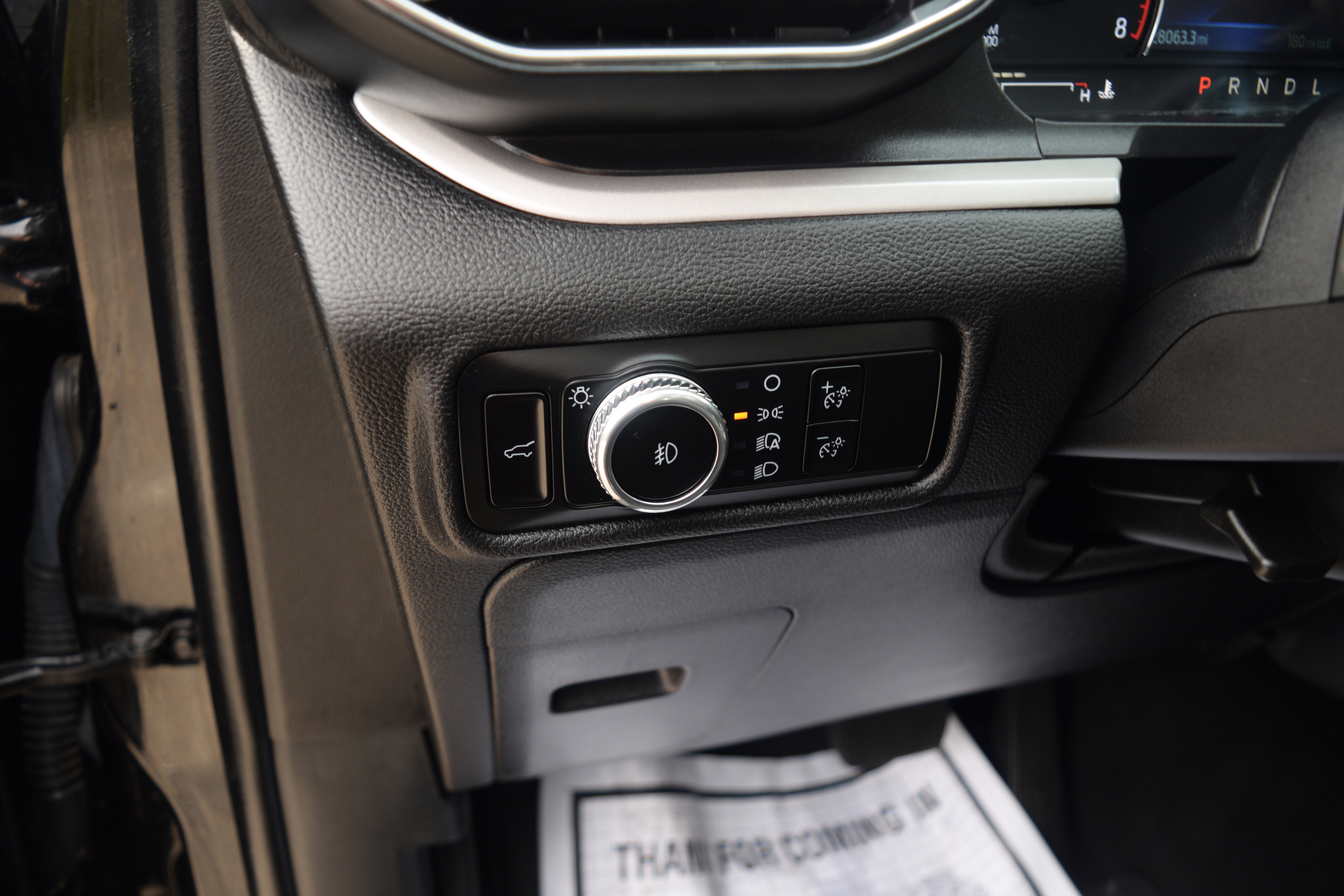 Used 2023 Ford Explorer XLT w/ Equipment Group 202A image 7