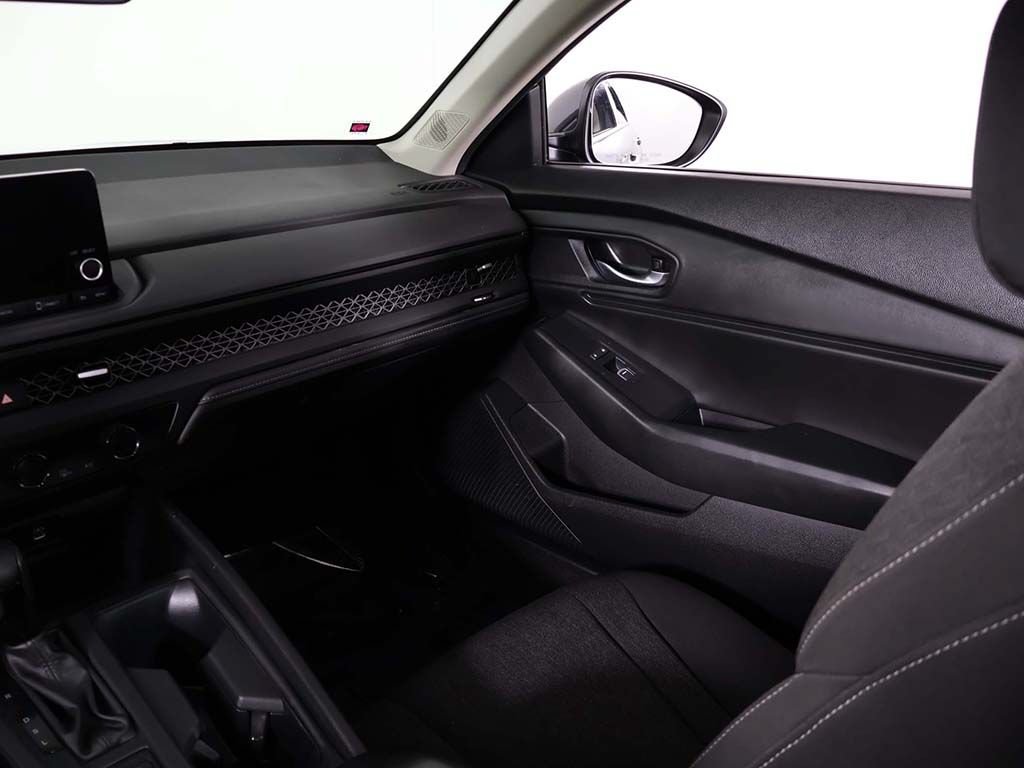 Used 2023 Honda Accord EX image 36