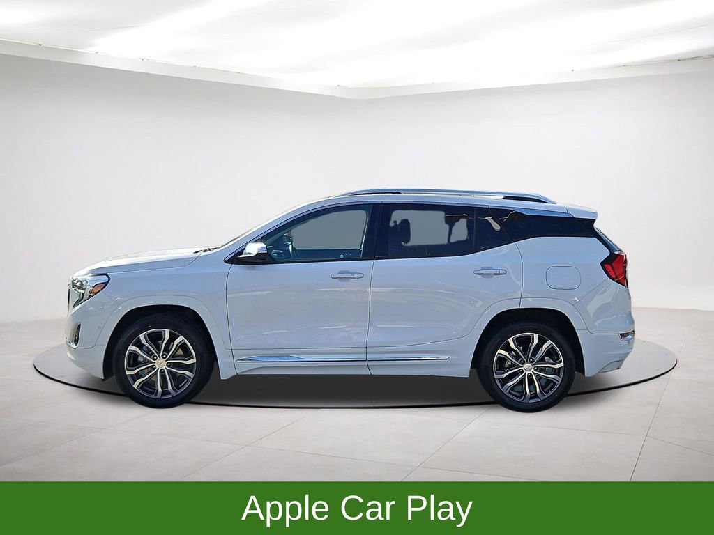 Used 2020 GMC Terrain Denali w/ Denali Premium Package image 4