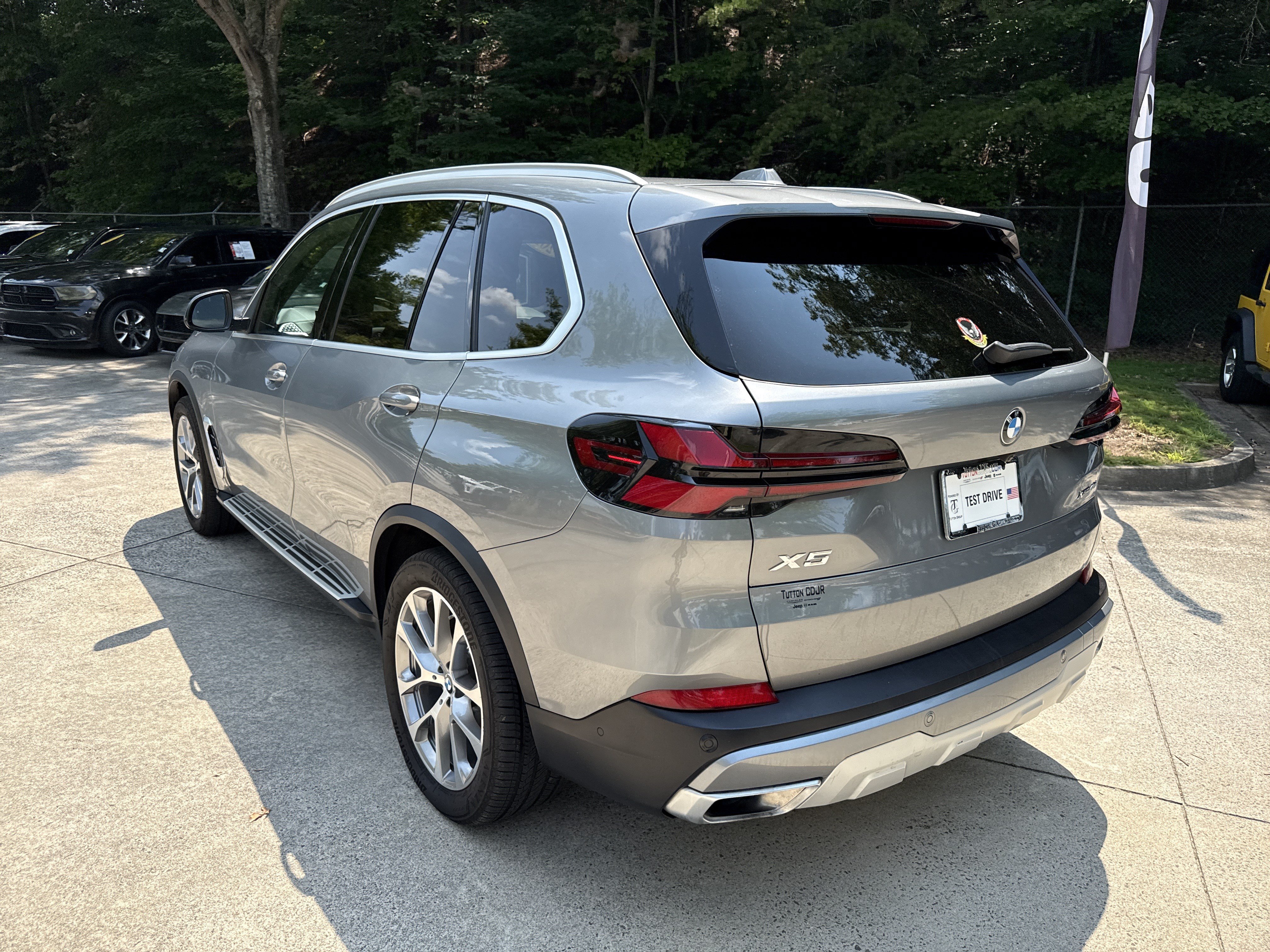 Used 2026 BMW X5 xDrive40i AWD/4WD image 5