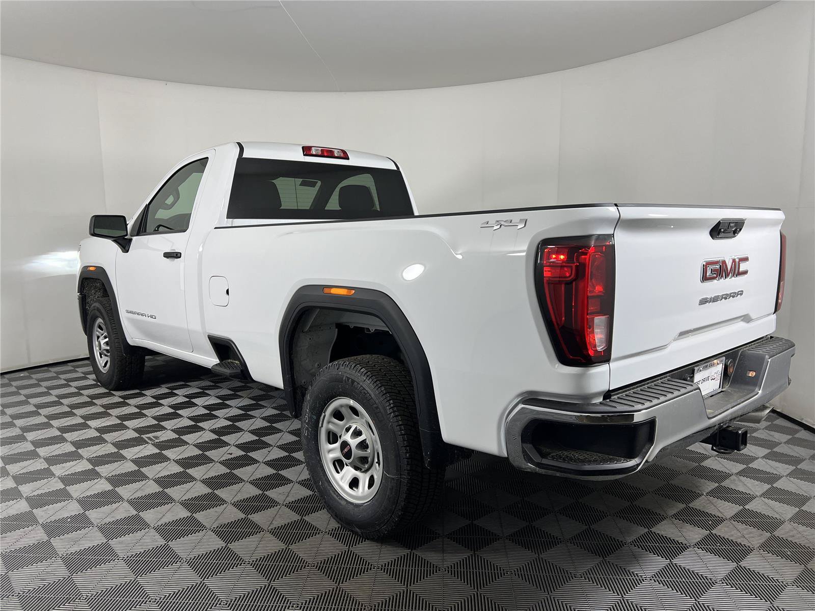 New 2026 GMC Sierra 2500 Pro w/ Convenience Package AWD/4WD image 4
