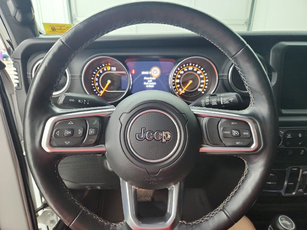 Used 2018 Jeep Wrangler Unlimited Sahara AWD/4WD image 24