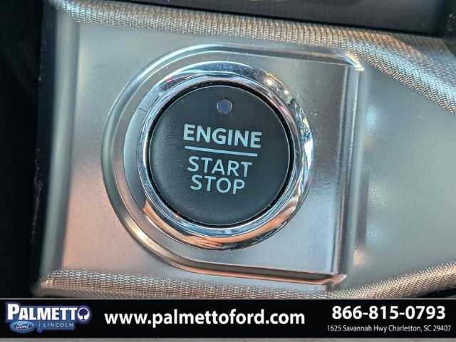 Used 2023 Ford F150 Raptor w/ Raptor 37 Performance Package AWD/4WD image 30