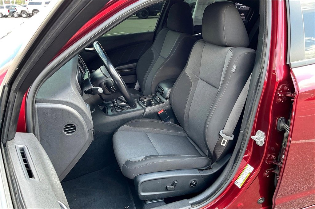 Used 2021 Dodge Charger SXT w/ Blacktop Package image 24