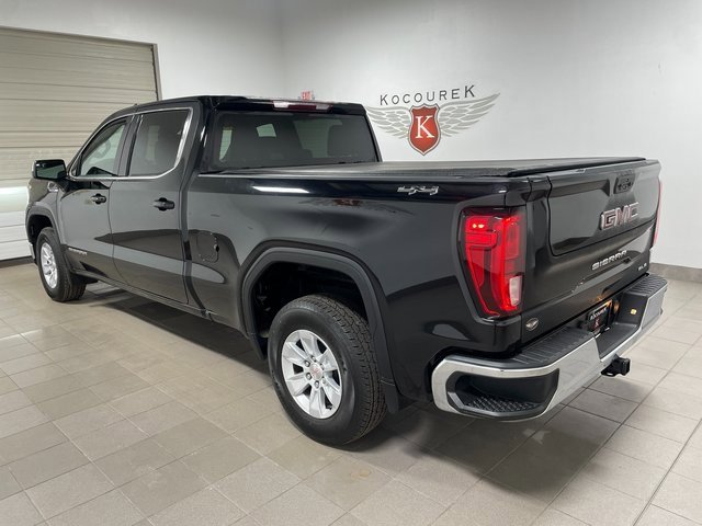 Used 2022 GMC Sierra 1500 SLE image 4