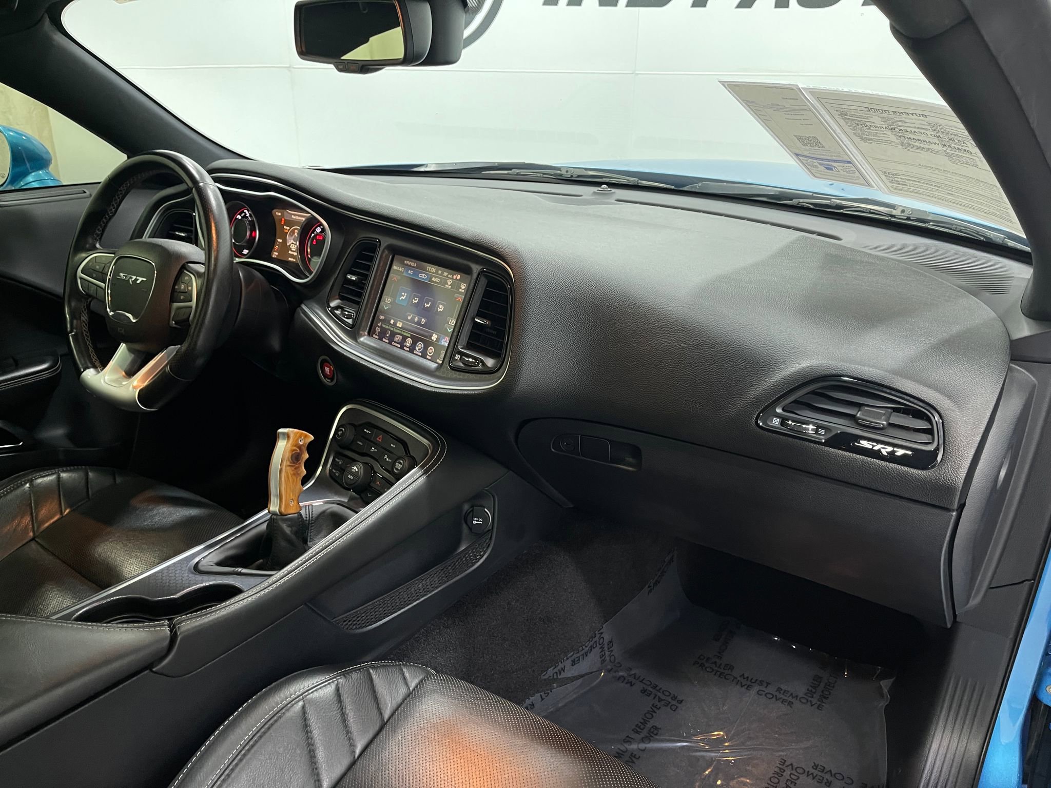 Used 2016 Dodge Challenger SRT w/ Technology Group image 19