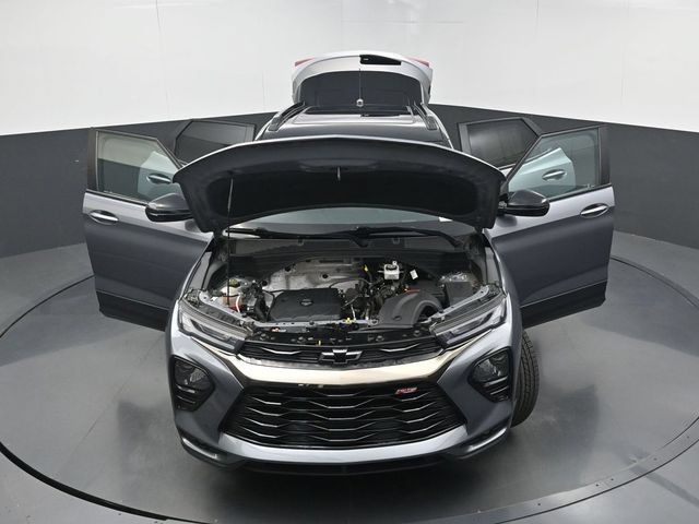 Used 2021 Chevrolet TrailBlazer RS w/ Sun and Liftgate Package FWD image 43