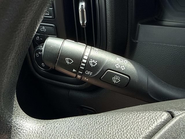 Used 2020 Chevrolet Silverado 1500 Custom AWD/4WD image 14