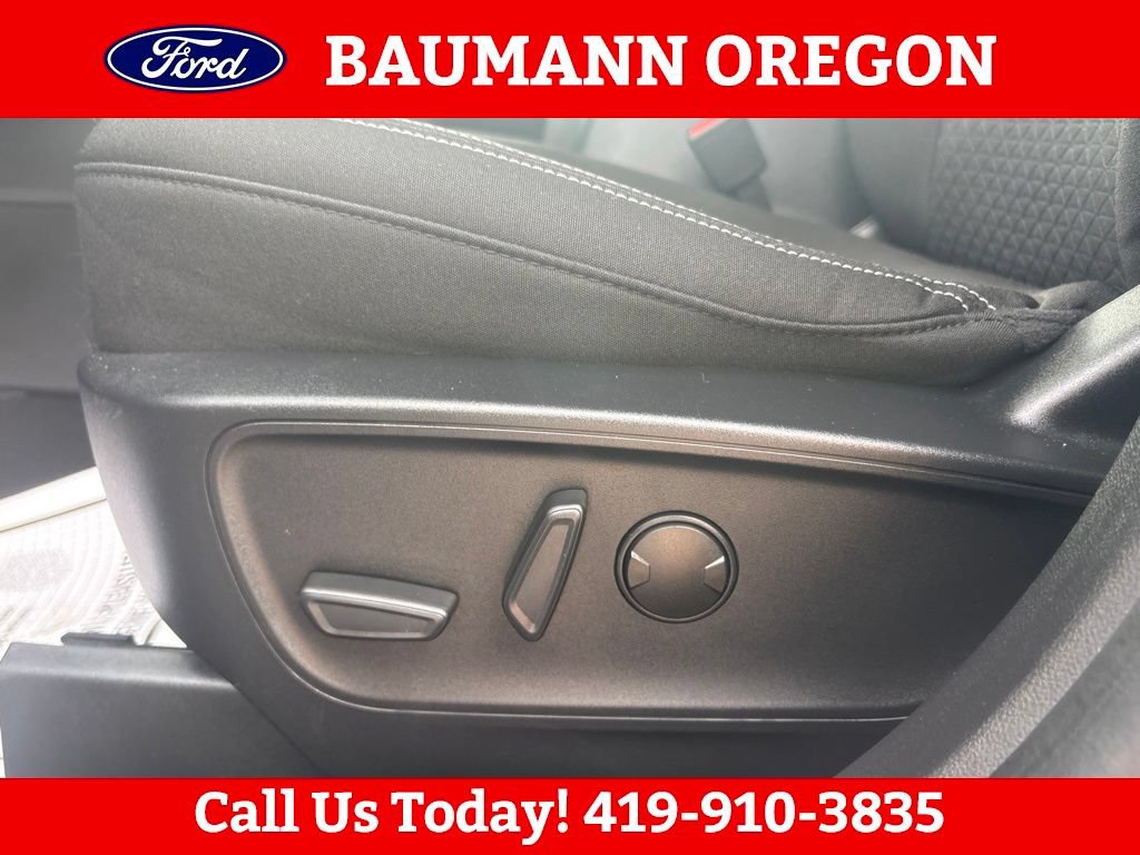 Used 2023 Ford Escape Active w/ Tech Pack #2 AWD/4WD image 19