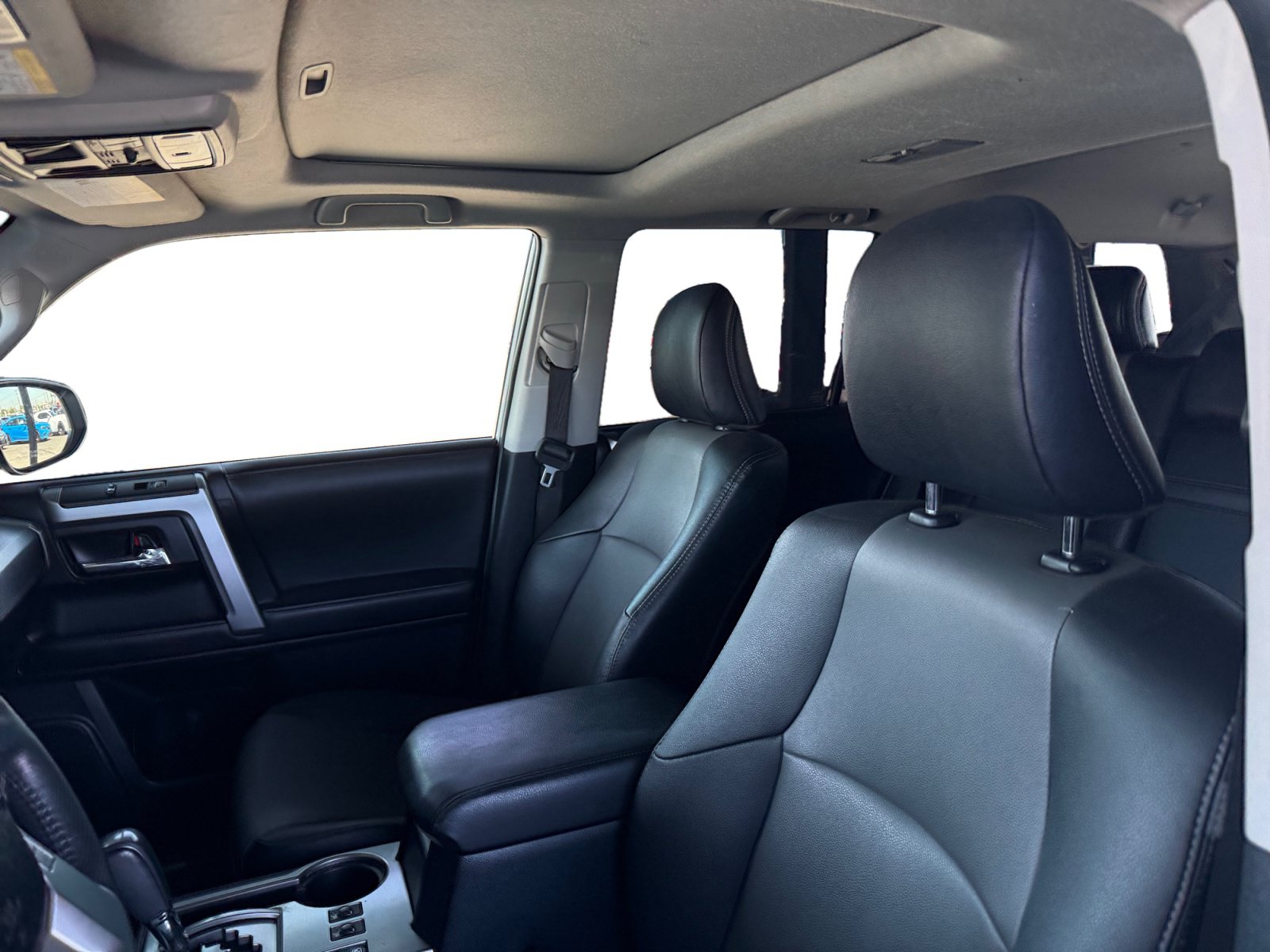 Used 2022 Toyota 4Runner SR5 Premium w/ Moonroof Package RWD image 10