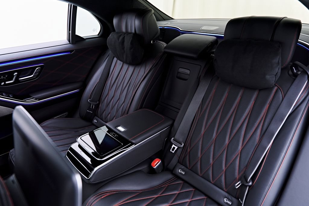 Used 2024 Mercedes-Benz S 63 AMG S w/ Rear Seat Package image 61