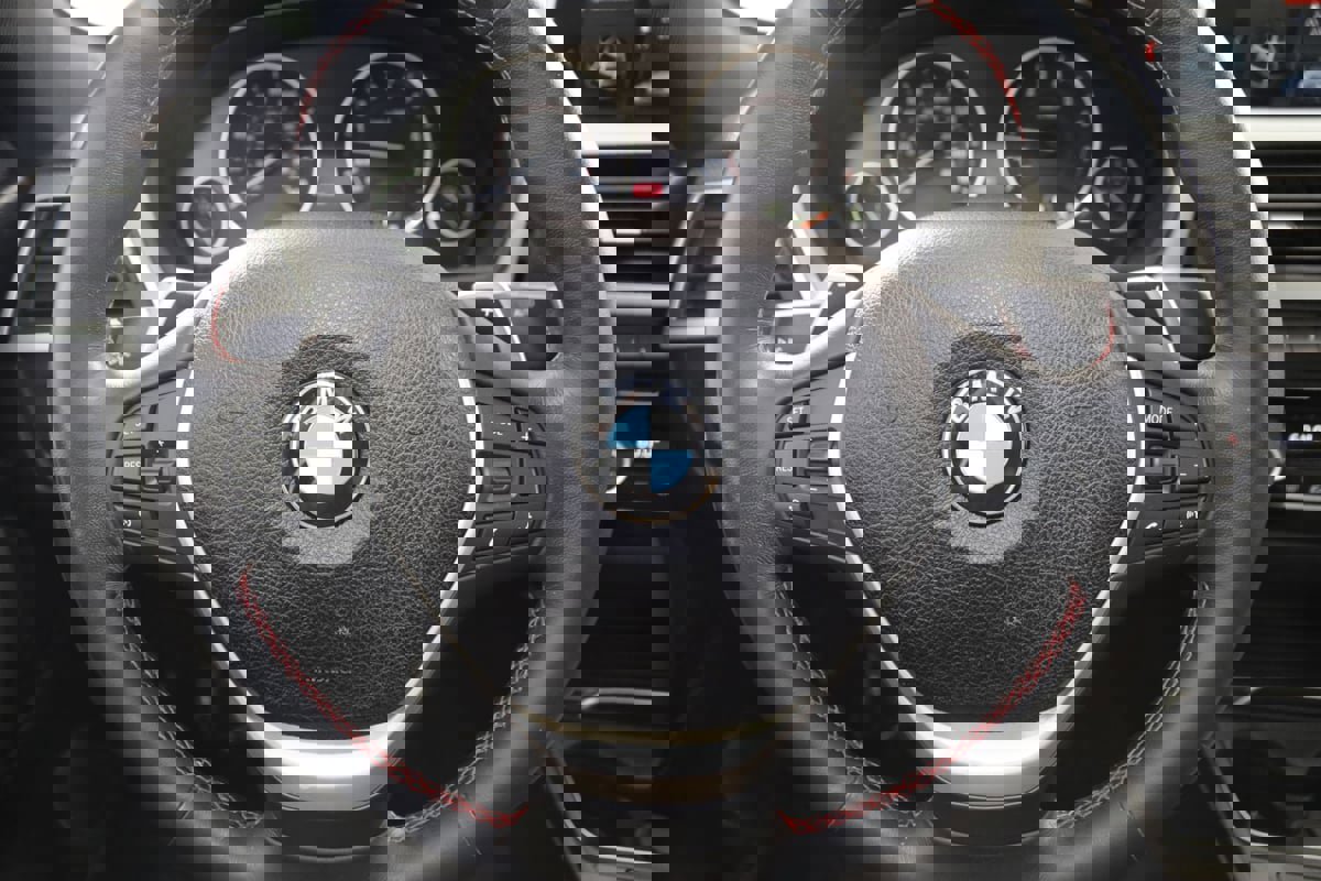 Used 2020 BMW 430i xDrive Coupe w/ Convenience Package image 42