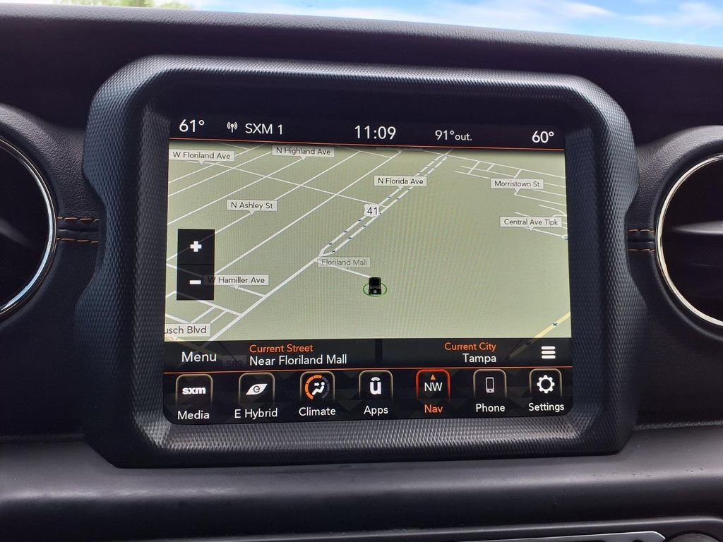 Used 2021 Jeep Wrangler Unlimited Sahara AWD/4WD image 30