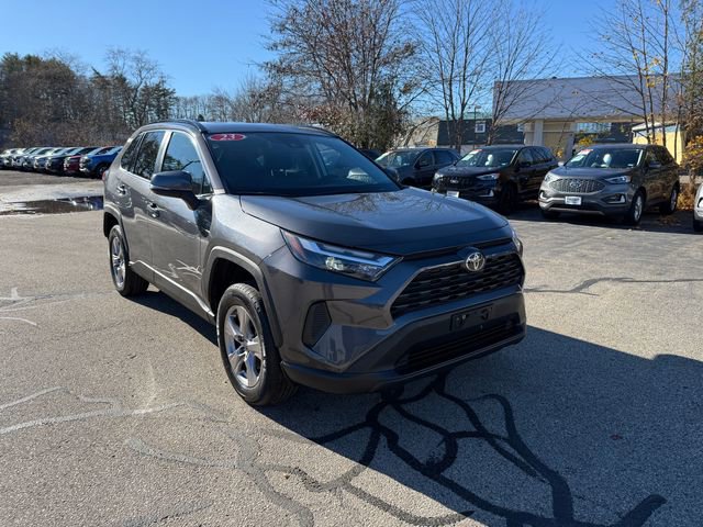 Used 2023 Toyota RAV4 XLE image 1