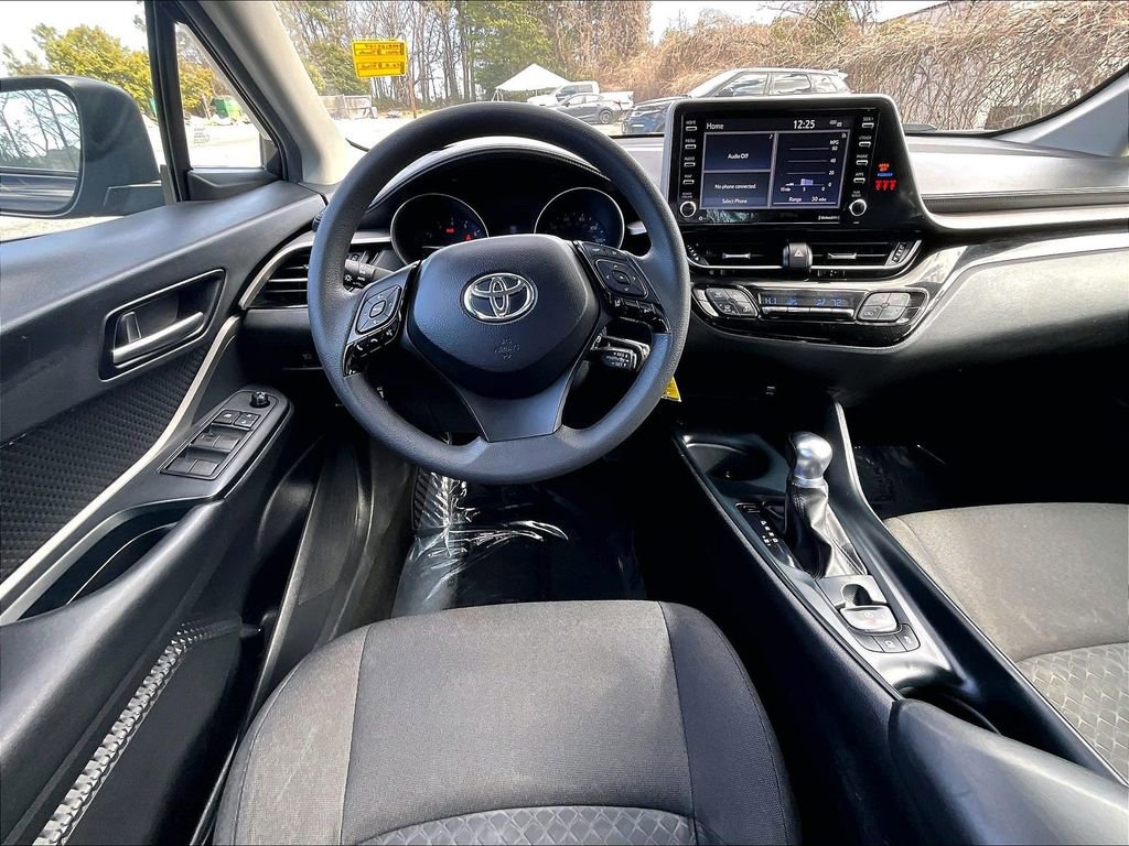 Used 2021 Toyota C-HR LE image 11