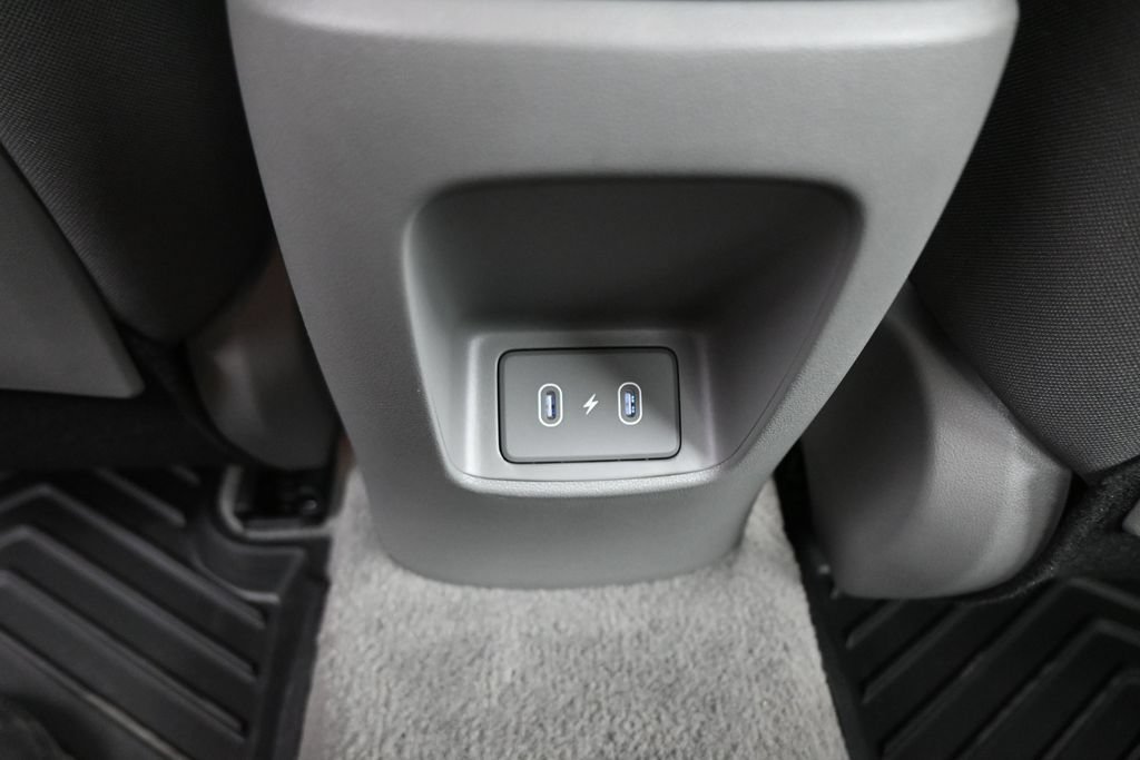 Used 2026 Hyundai Elantra SEL w/ Cargo Package FWD image 21