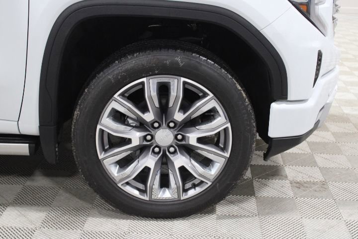 New 2026 GMC Sierra 1500 Denali w/ Denali Reserve Package image 47