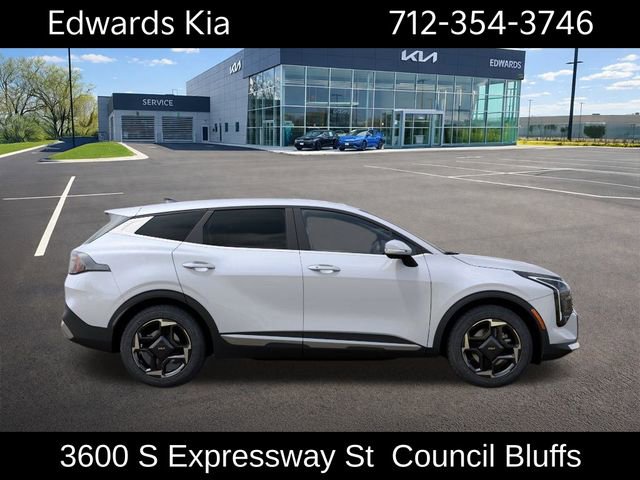 New 2026 Kia Sportage EX FWD image 8