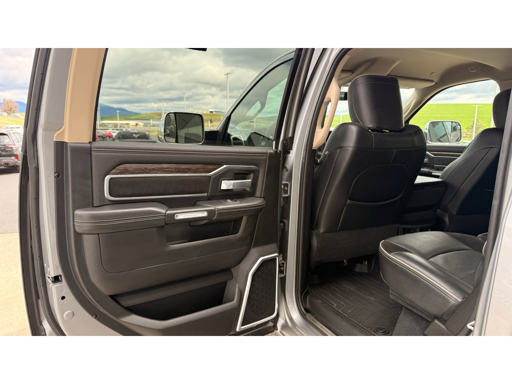 Used 2019 RAM 2500 Laramie image 16
