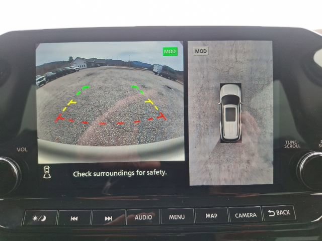 New 2025 Nissan Pathfinder SL w/ Black Appearance Package image 19