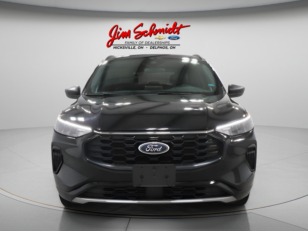 Used 2024 Ford Escape ST-Line AWD/4WD image 3