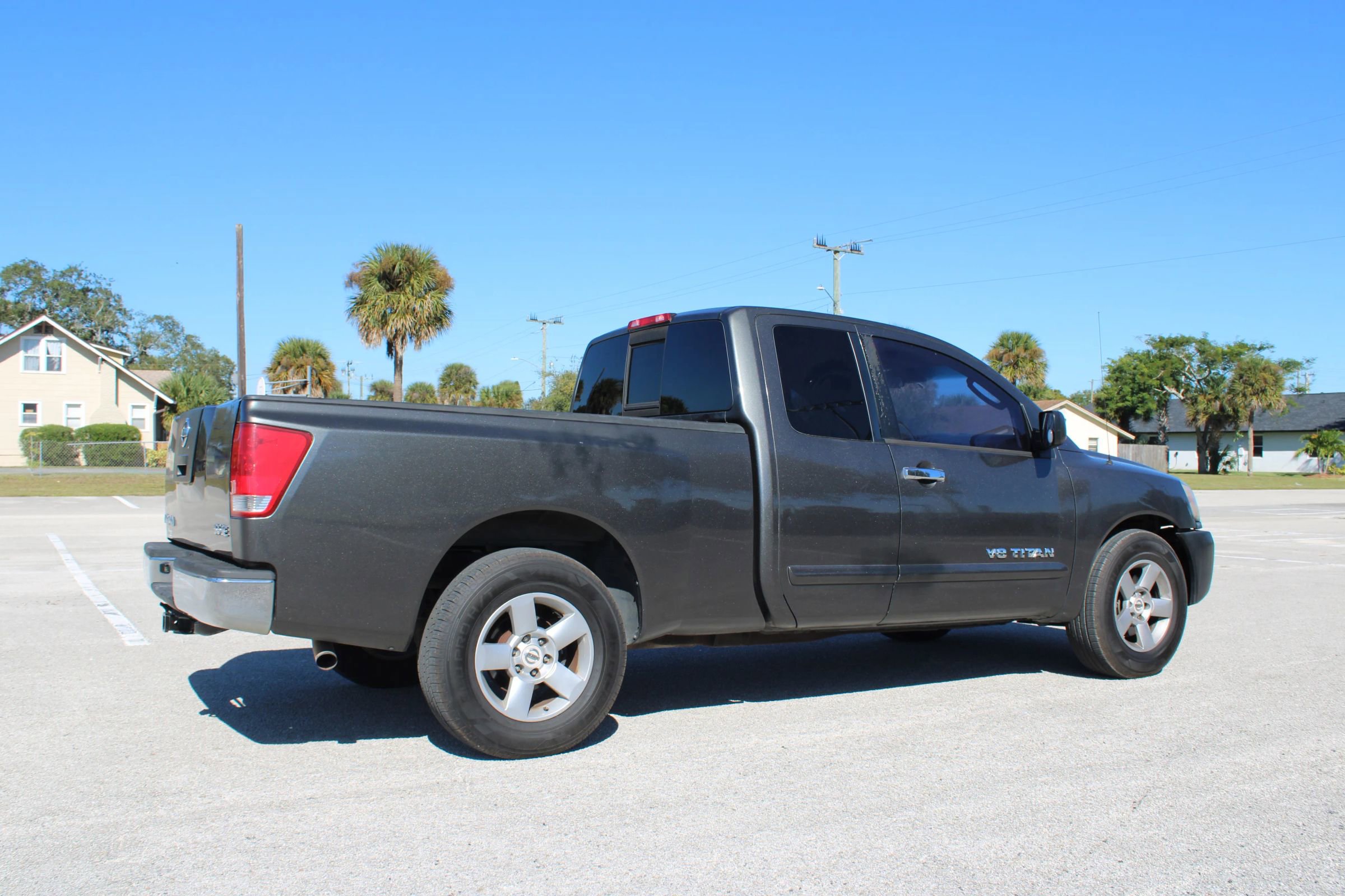 Used 2007 Nissan Titan SE image 18