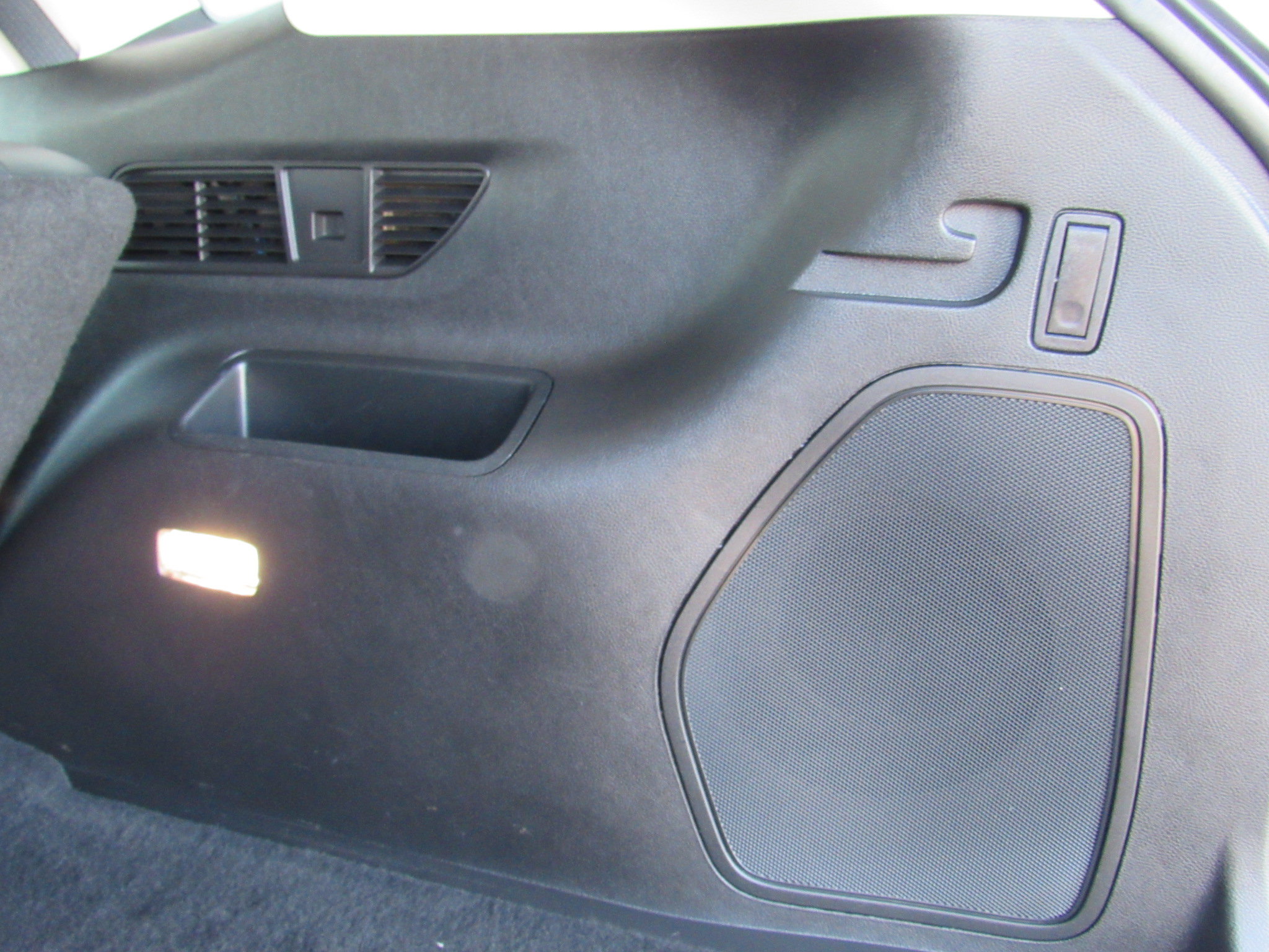 Used 2024 Ford Edge Titanium image 40