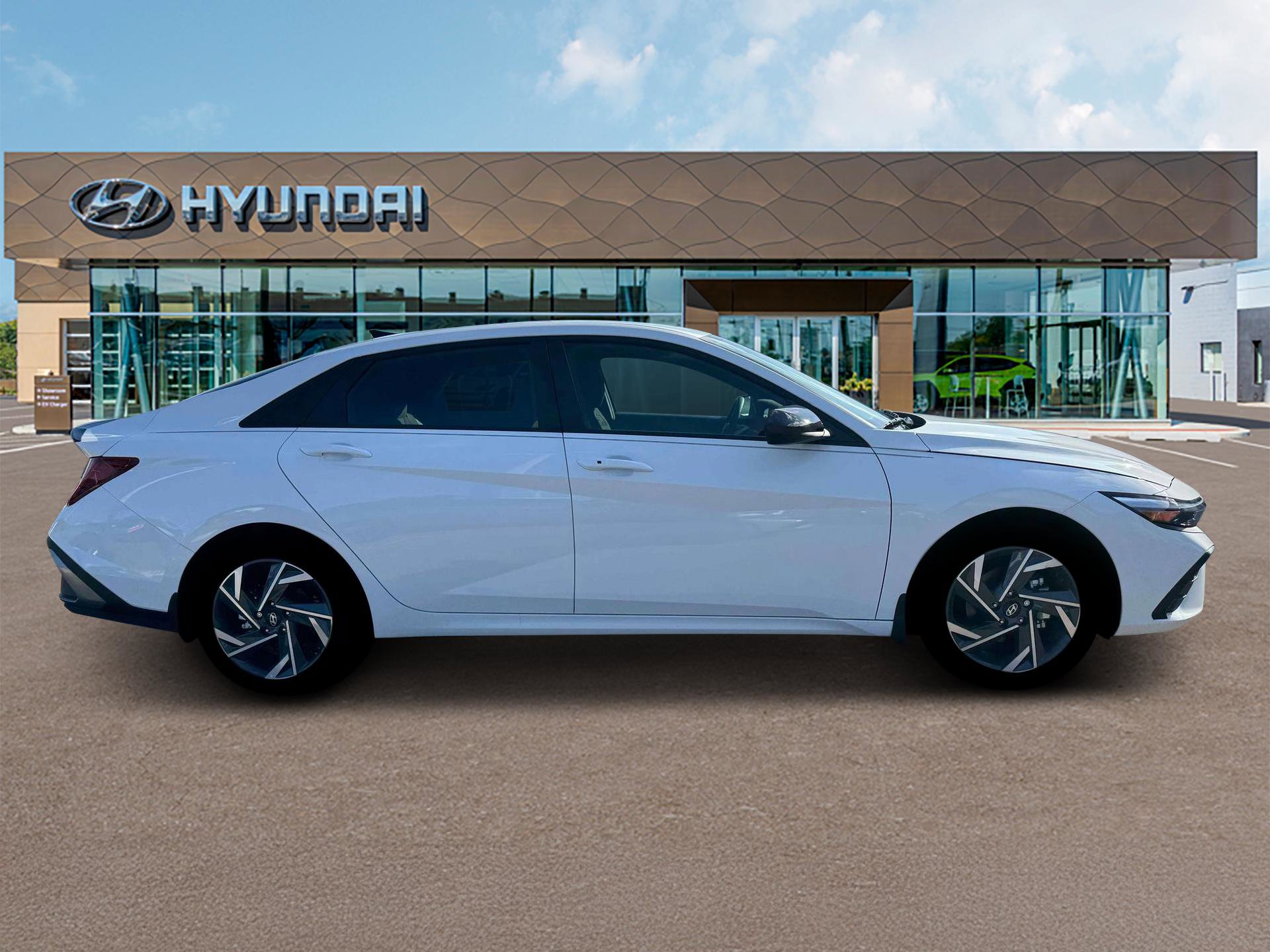 New 2025 Hyundai Elantra SEL image 9