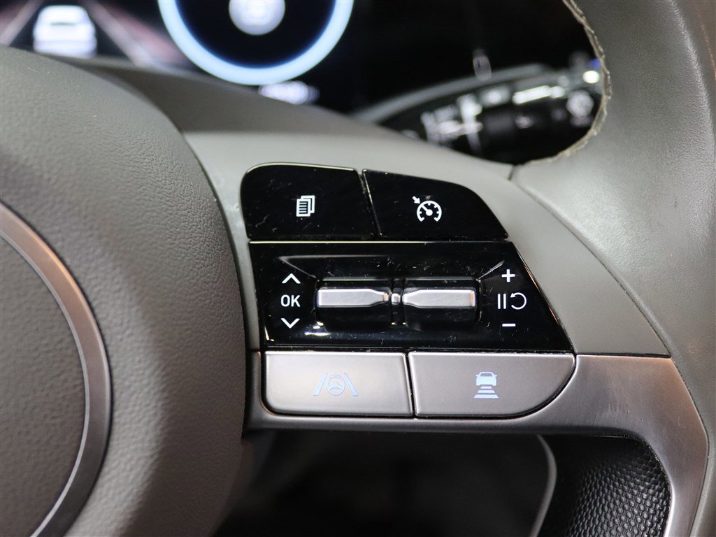 Used 2021 Hyundai Elantra SEL w/ Convenience Package image 28