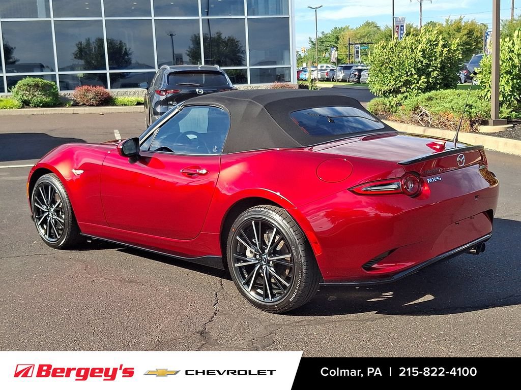 Used 2025 MAZDA MX-5 Miata Grand Touring w/ Appearance Package RWD image 16