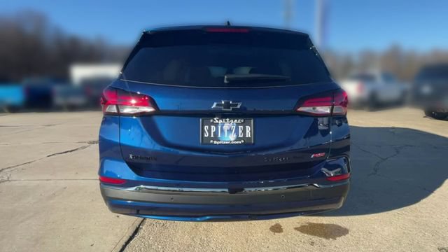 Used 2023 Chevrolet Equinox RS w/ LPO, Floor Liner Package AWD/4WD image 3