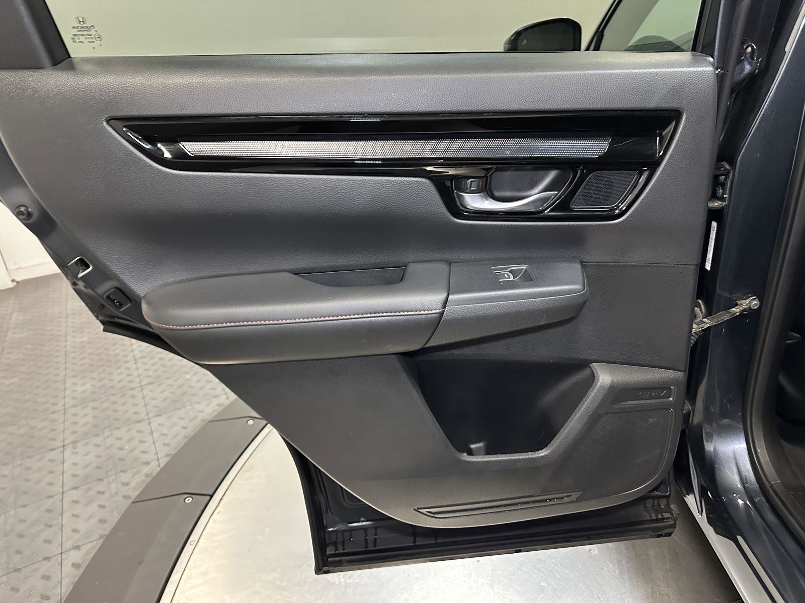 Certified 2023 Honda CR-V Sport Touring image 30