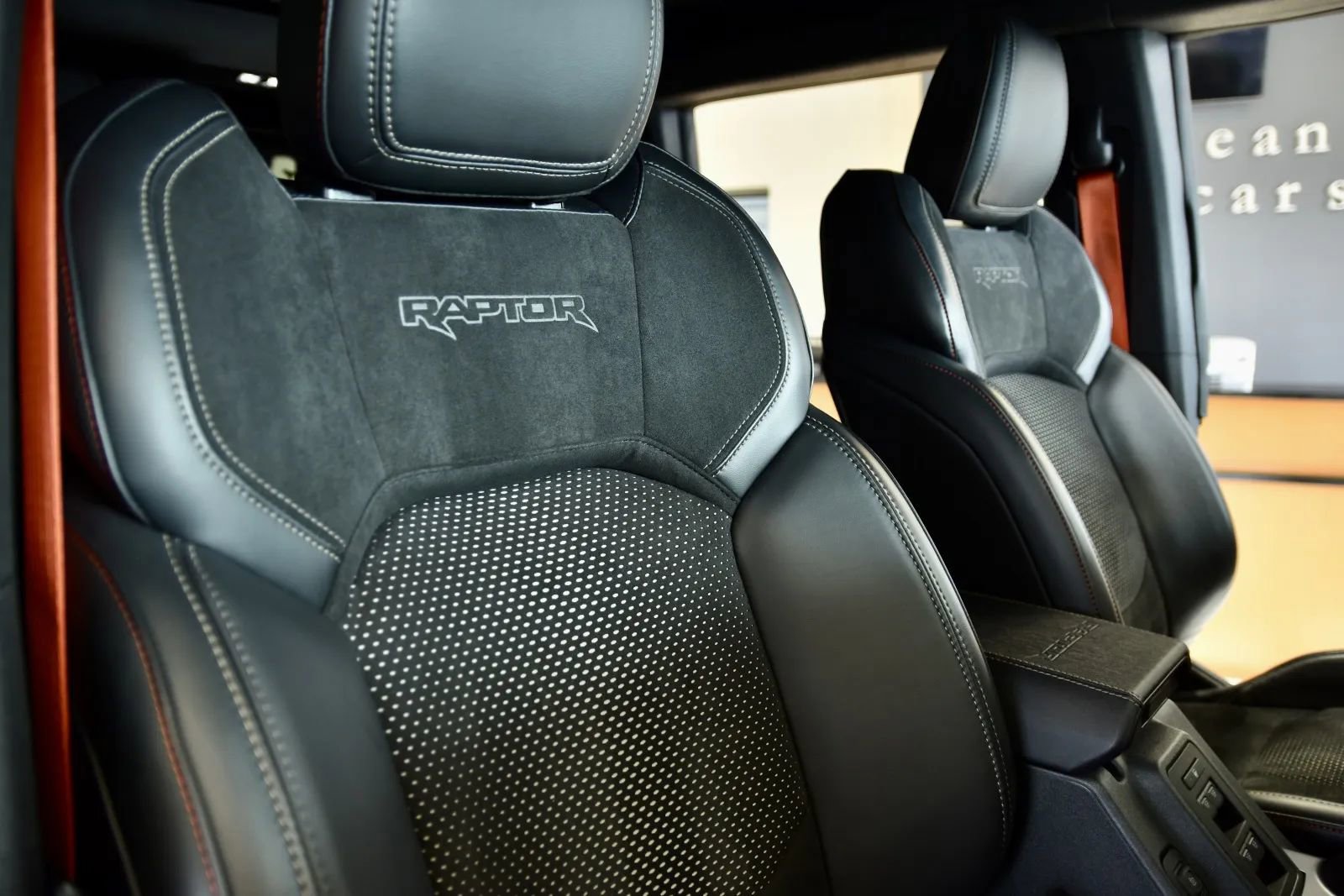 Used 2024 Ford Bronco Raptor image 34