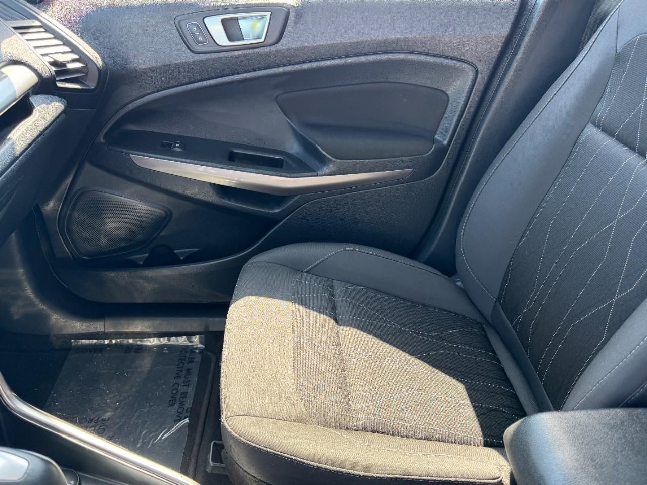 Used 2019 Ford EcoSport SE AWD/4WD image 13