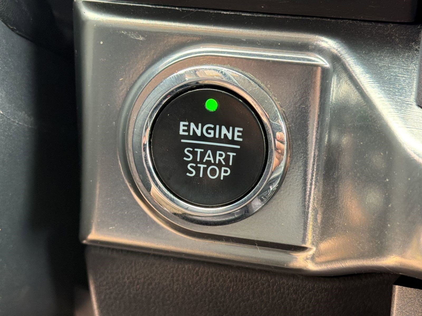 Used 2023 Ford F150 Lariat w/ Equipment Group 502A High image 27