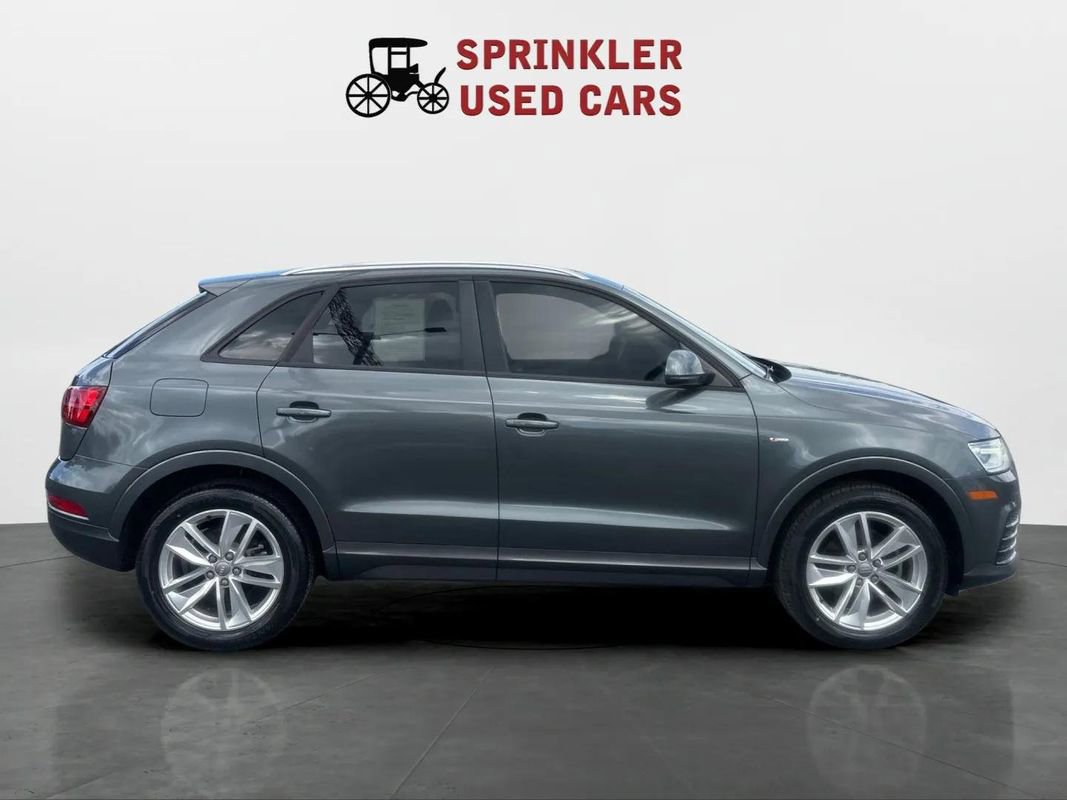 Used 2018 Audi Q3 2.0T Premium w/ Convenience Package AWD/4WD image 3