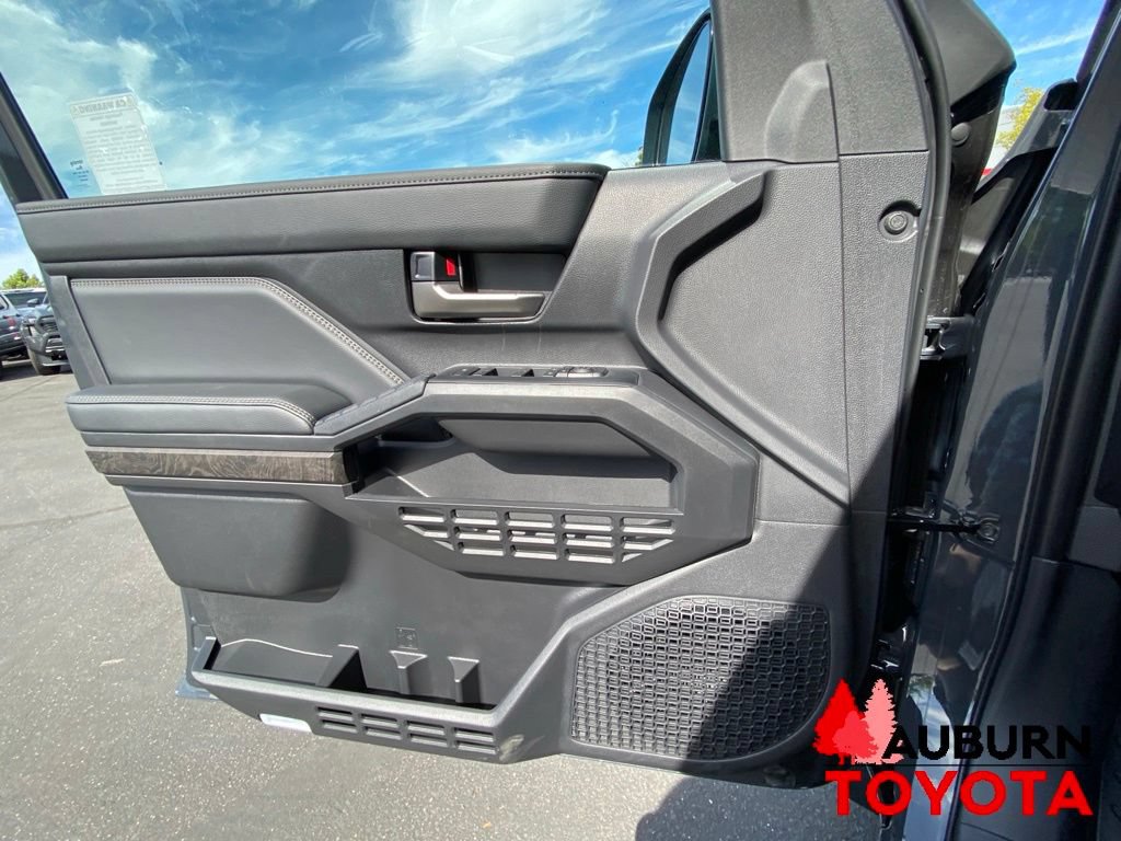 New 2026 Toyota Tacoma Limited AWD/4WD image 31
