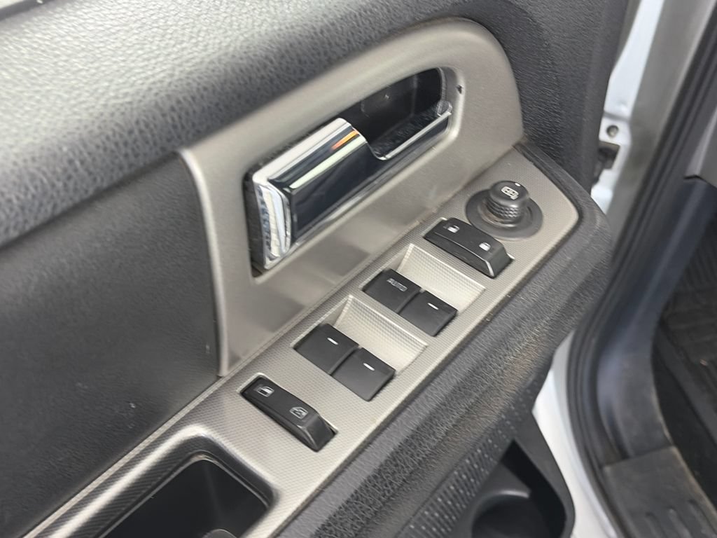 Used 2017 Ford Expedition XLT AWD/4WD image 25