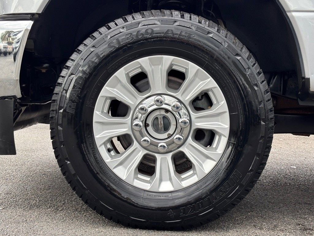 Used 2021 Ford F250 XL w/ STX Appearance Package image 13