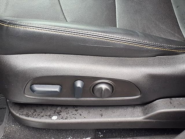 Used 2023 Chevrolet Equinox Premier image 4