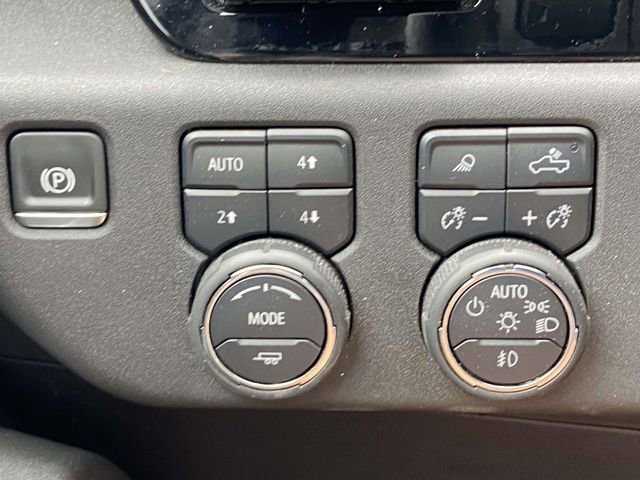Certified 2025 Chevrolet Silverado 2500 High Country w/ High Country Premium Package AWD/4WD image 28