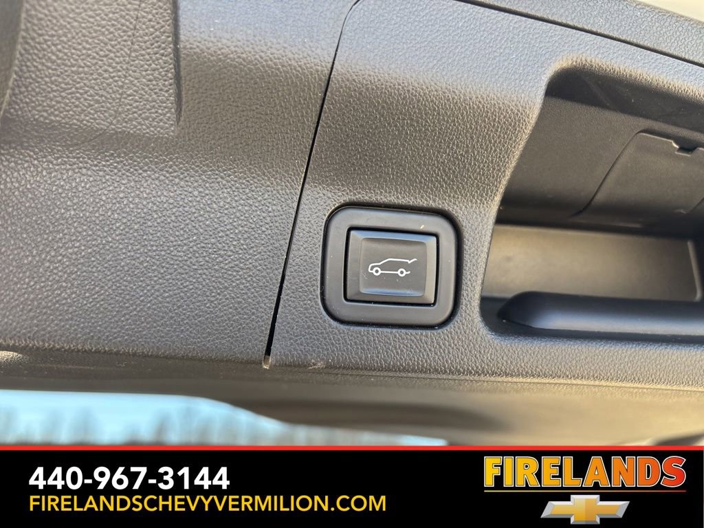 Certified 2023 GMC Acadia SLE w/ Driver Convenience Package image 52