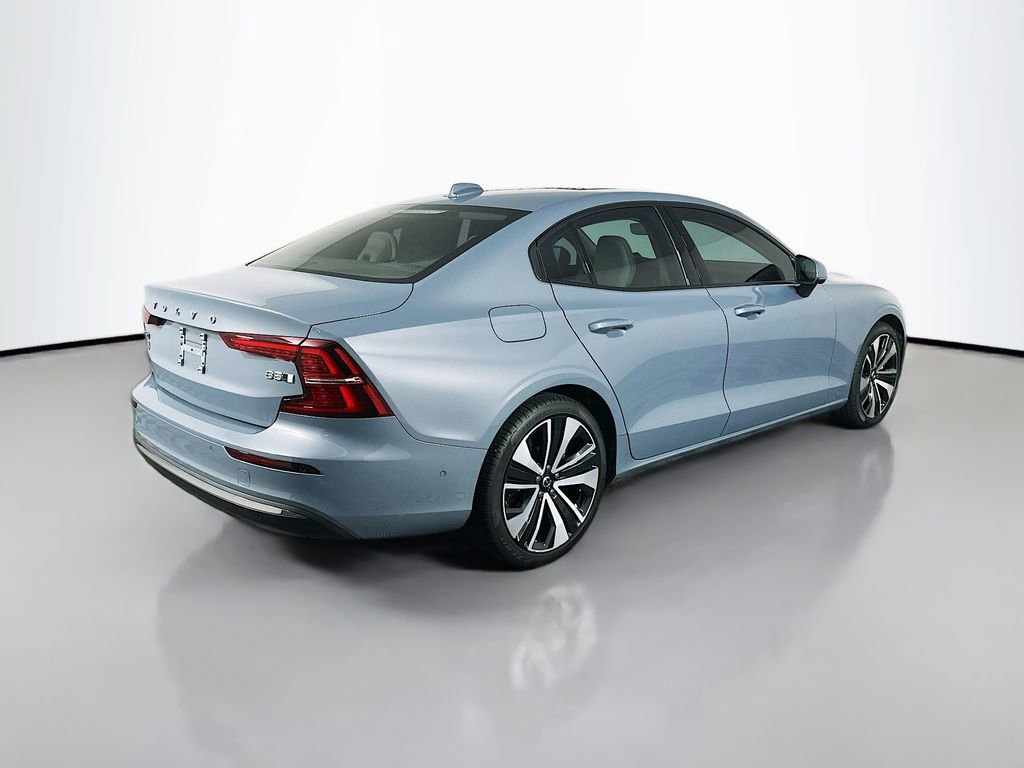 Used 2023 Volvo S60 B5 Ultimate image 7