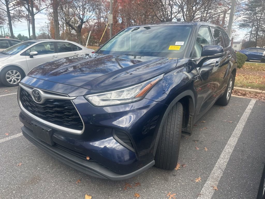 Used 2020 Toyota Highlander L image 1